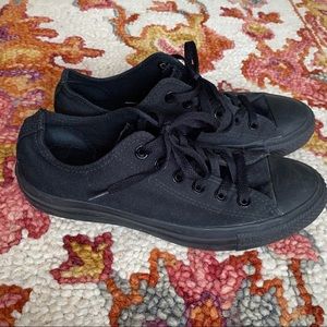 Converse Mono Black Low-top Sneaker